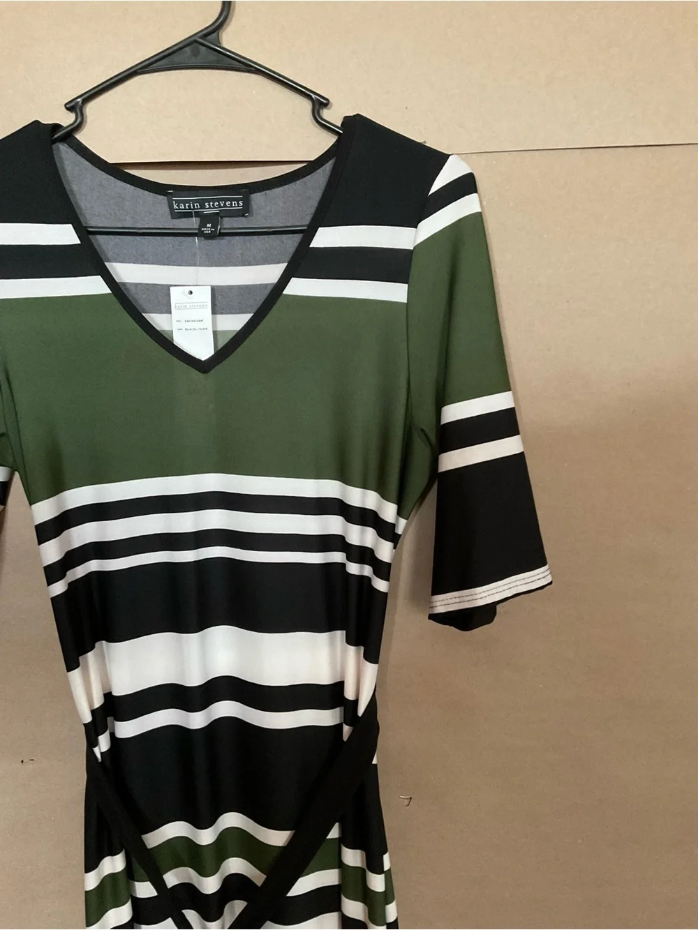 Karen Stevens NWT Striped V-Neck Maxi Dress in Olive, Black & White. Size M. - Picture 3 of 8